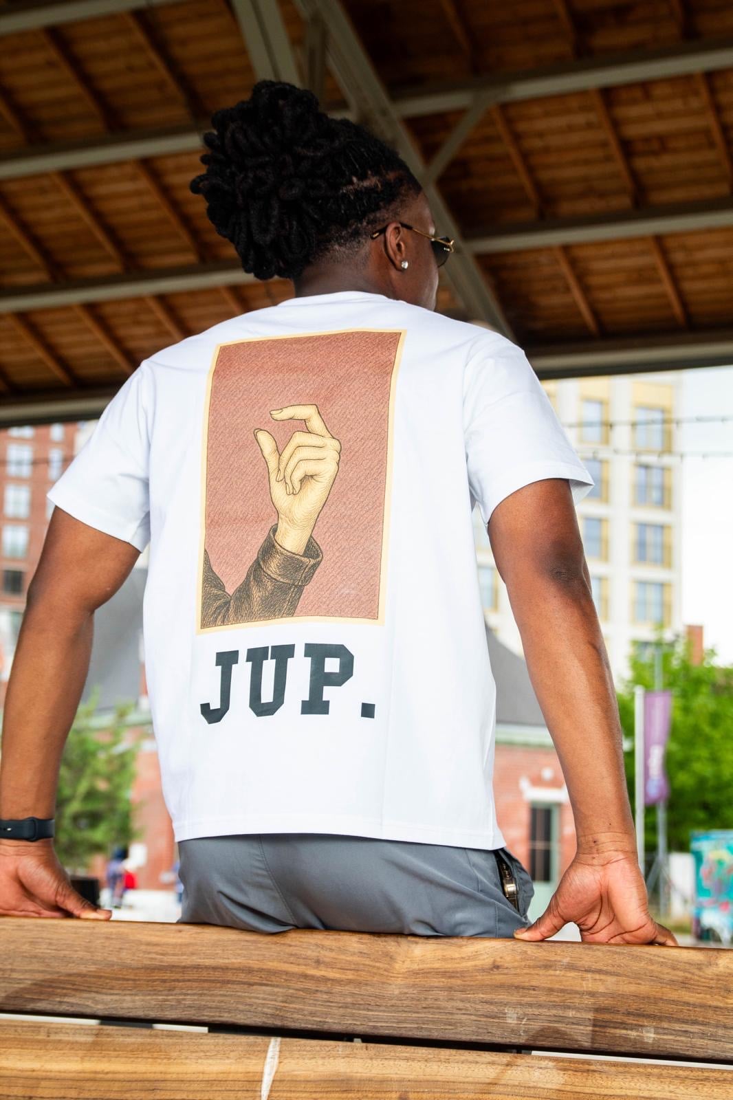 The original White - Vue 3